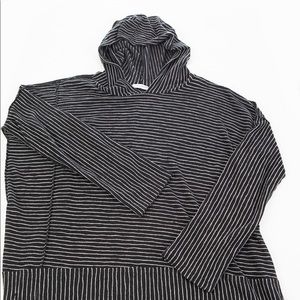 Lightweight Pullover